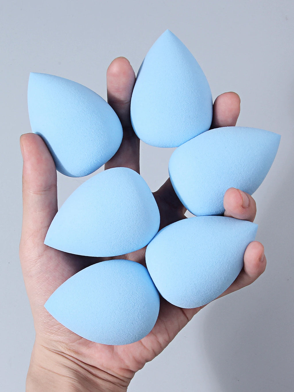 6Pcs Blue Makeup Sponges Super Soft High Resilience Cosmetic Puff Wet And Dry Use - Zenflow Active