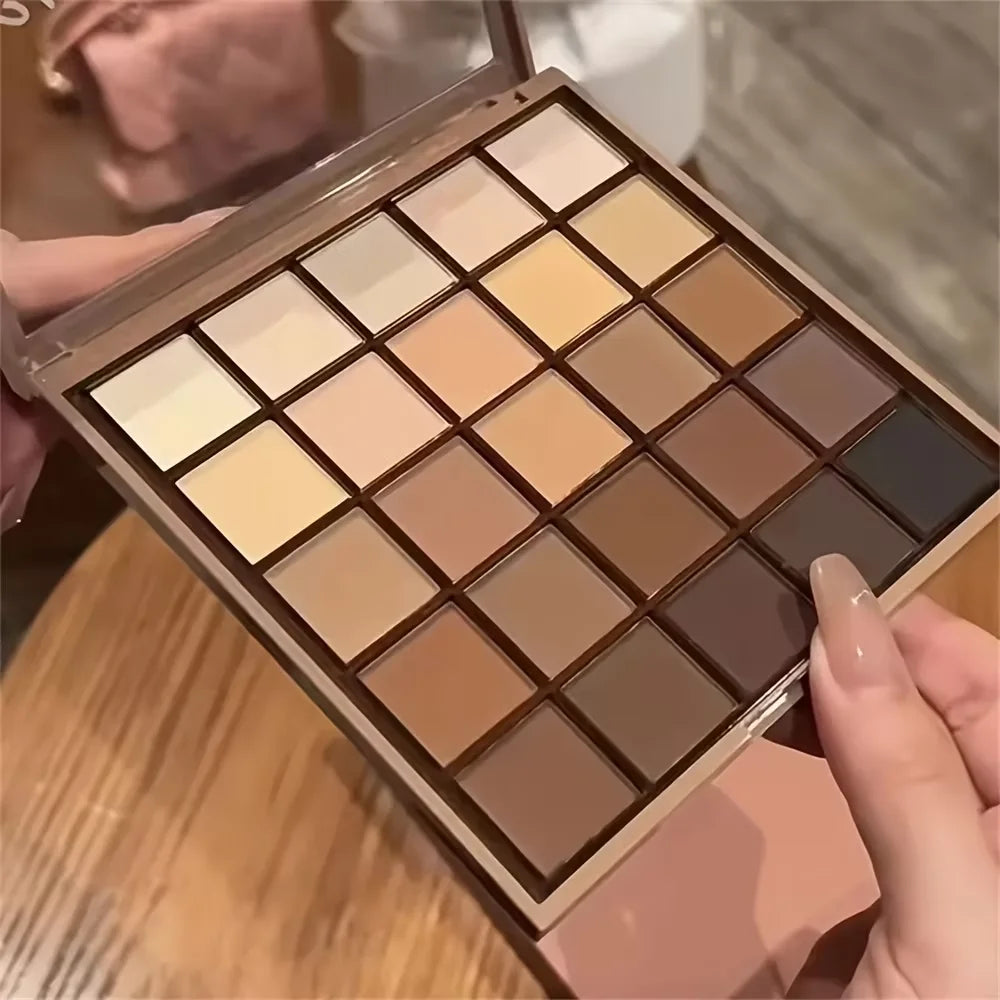 25 colour eyeshadow palette