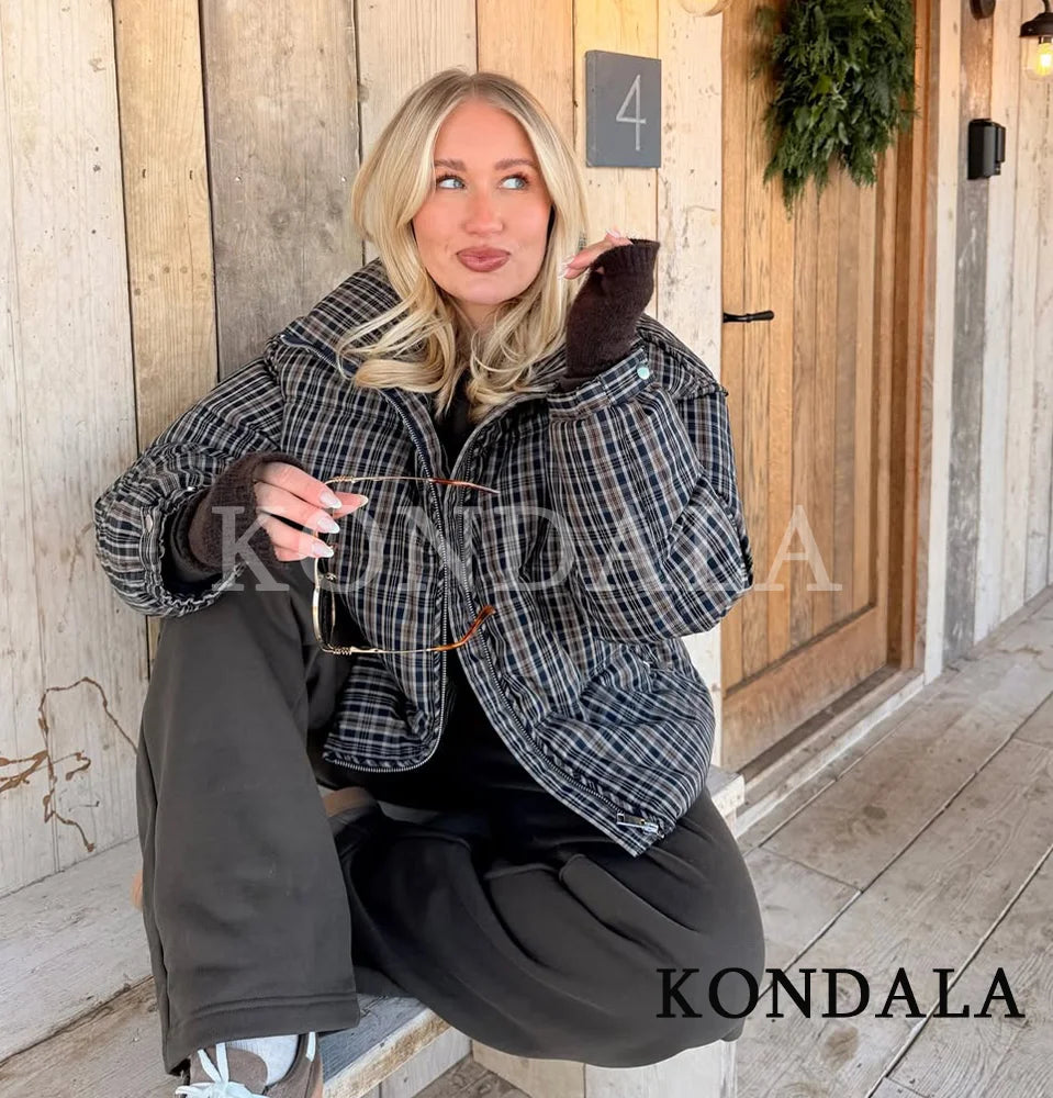 Women's Loose-Fit Plaid Stand-Collar Jacket Zenflow Active