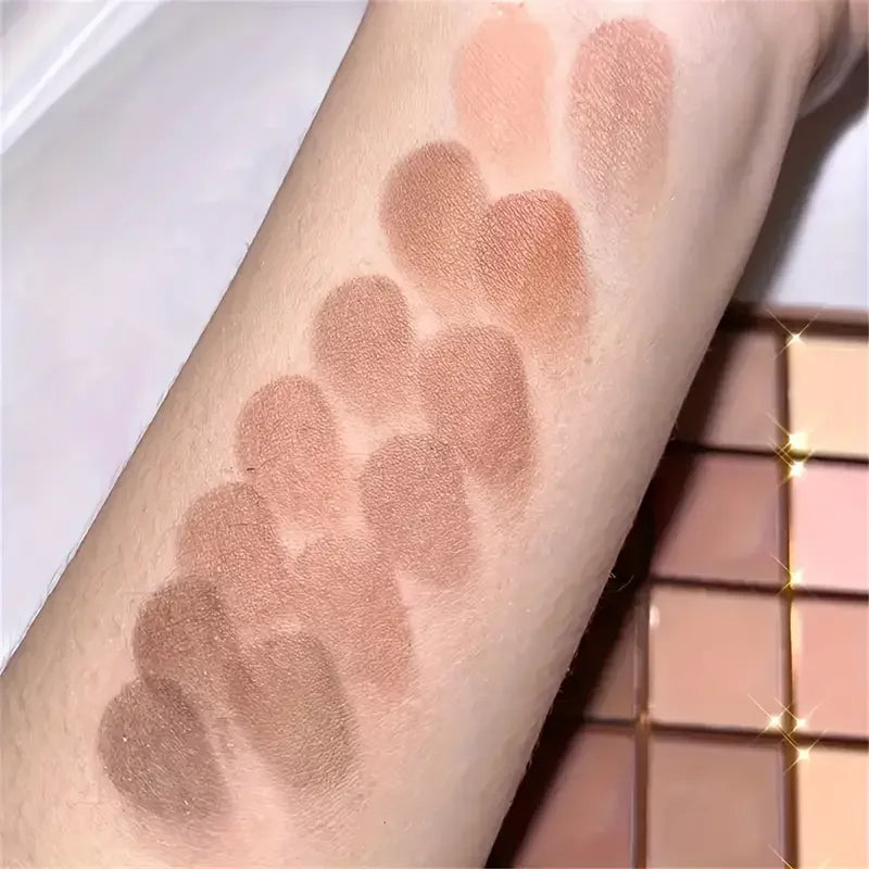25 colour eyeshadow palette