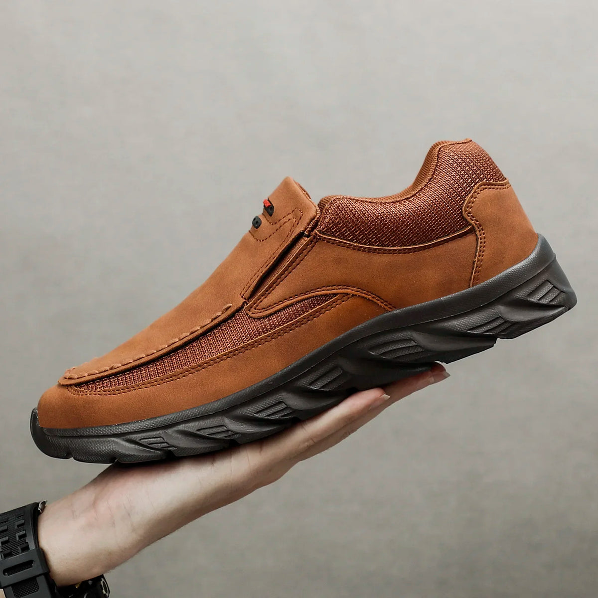 Men's Handmade Retro Loafers | Breathable Slip-On Walking Shoes - Zenflow Active