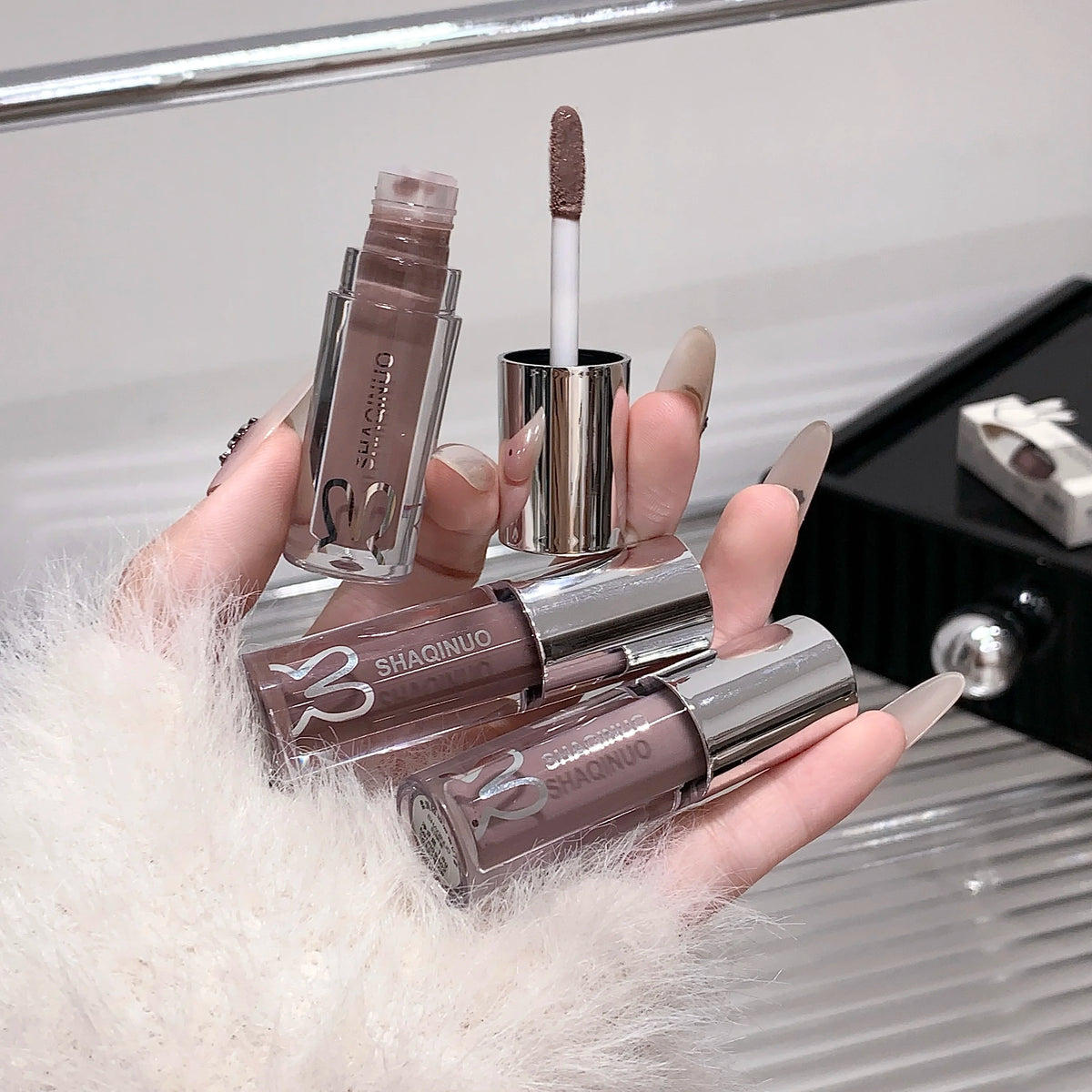 Mirror Finish Lip Gloss — Pearlescent Sparkling Lip Oil by SHAQINUO - Zenflow Active